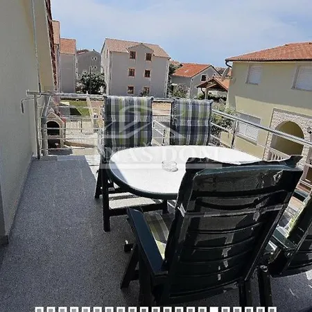 Niko Und Gaby Apartment Vodice